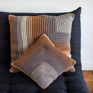 Hoooked DIY Crochet Kit -  Cushion Evora