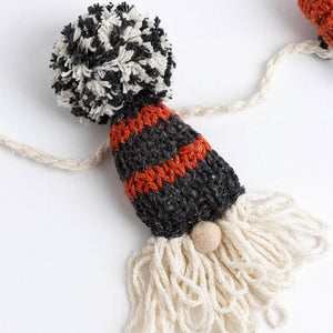 Wool Couture Company - Halloween Decorations Garland & Baubles Knitting Kit