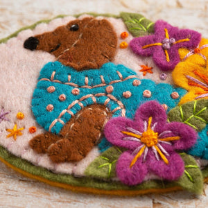 Dachshund Brooch Felt Craft Kit-Rosy Posy Petals