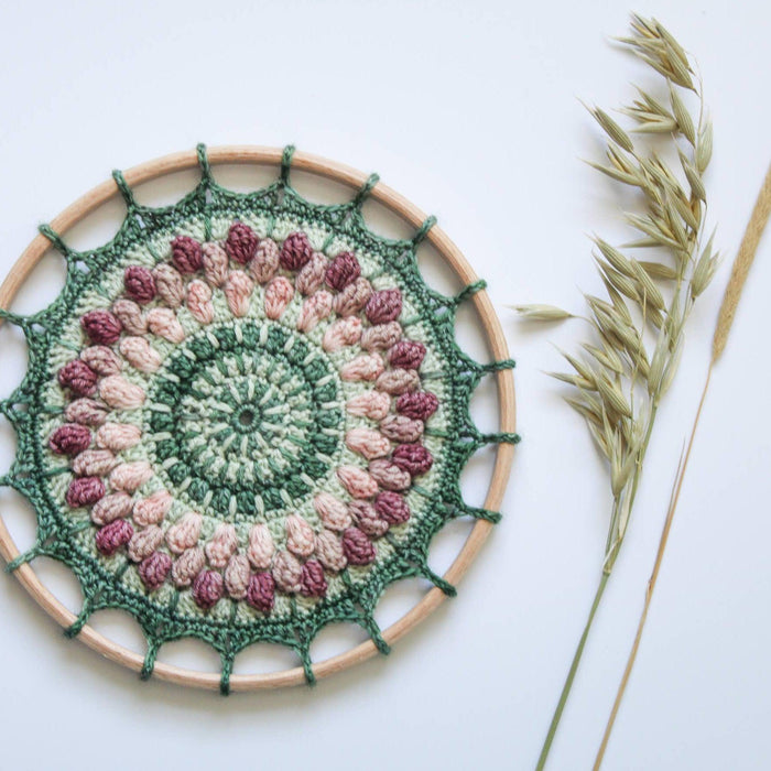 Pineapple Fibre Art - Ring Around the Rosie Mandala Kit
